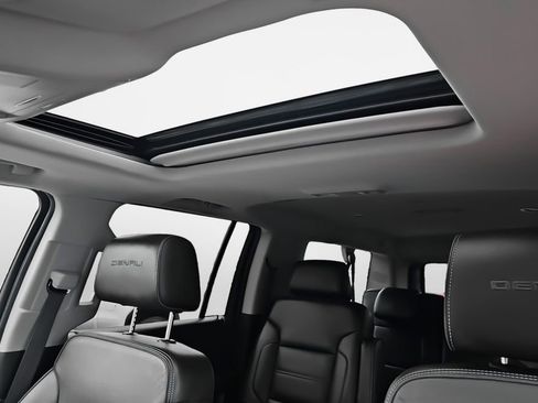 Used 2019 GMC Yukon XL Denali image 20