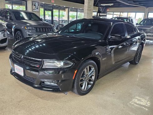 Used 2019 Dodge Charger SXT w/ Driver Confidence Group AWD/4WD image 3