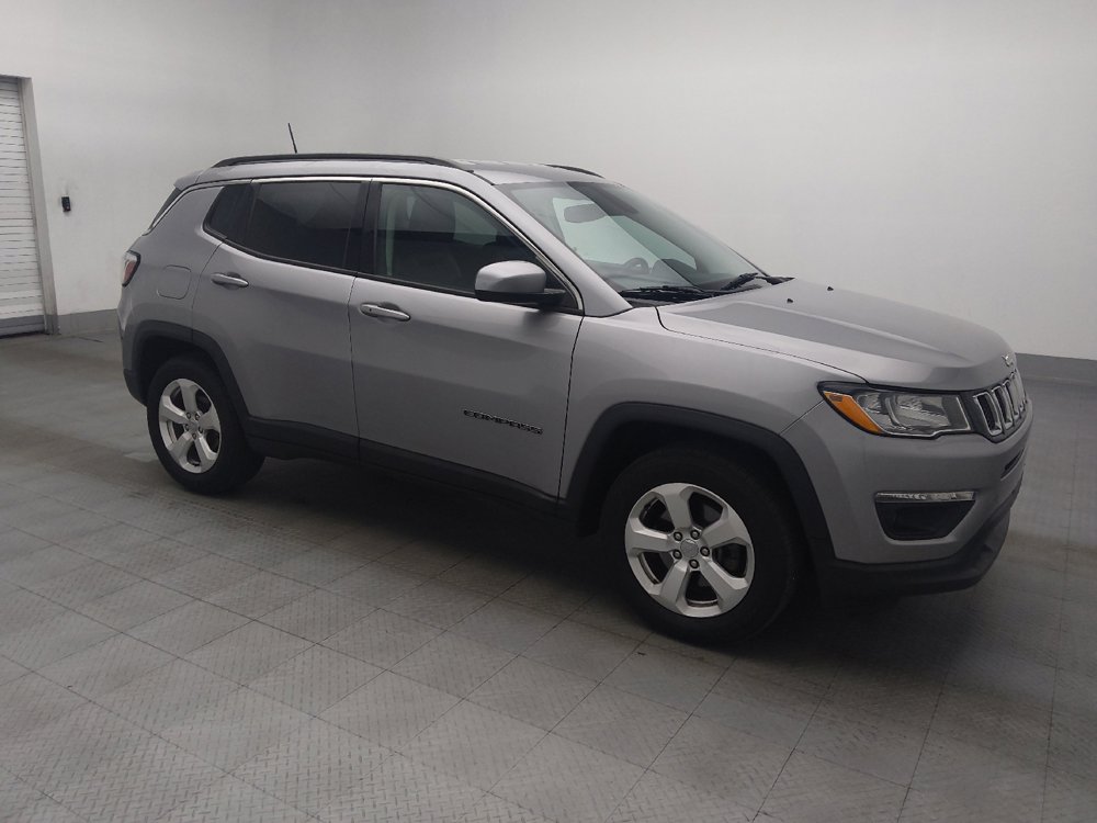 Used 2018 Jeep Compass Latitude w/ Popular Equipment Group FWD image 11