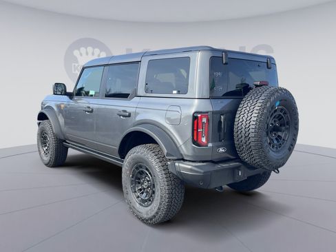 New 2026 Ford Bronco Badlands image 4