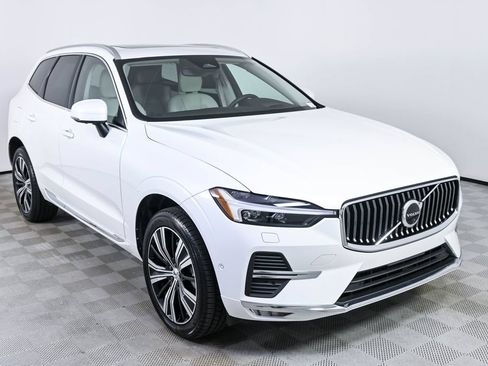 Certified 2022 Volvo XC60 B6 Inscription w/ Advanced Package AWD/4WD image 27