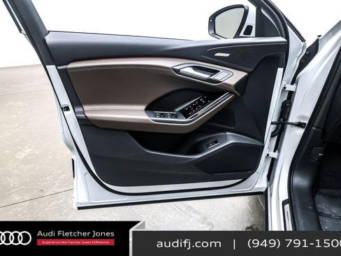 Used 2025 Audi Q6 e-tron Premium Plus w/ Premium Plus image 21