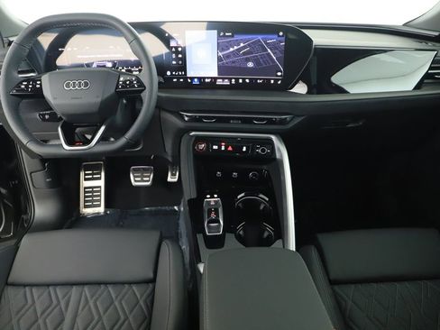 New 2025 Audi SQ5 Premium Plus image 18