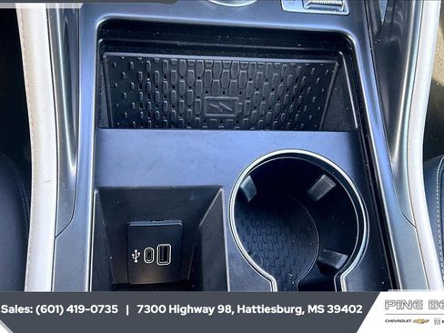 Used 2024 Lincoln Nautilus Premier image 24