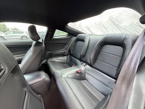 Used 2019 Ford Mustang GT Premium w/ GT Performance Package RWD image 18