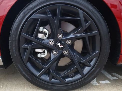 Certified 2025 Hyundai Elantra N Line FWD image 7