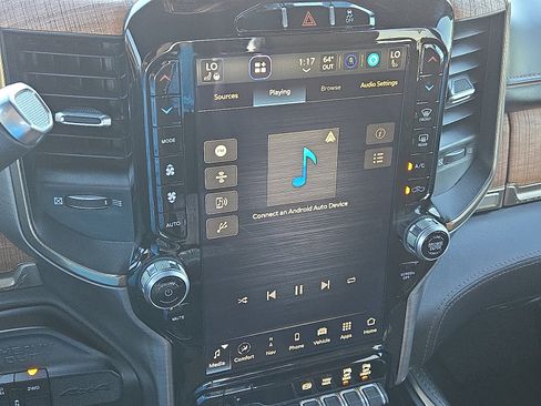 Used 2022 RAM 2500 Limited image 16