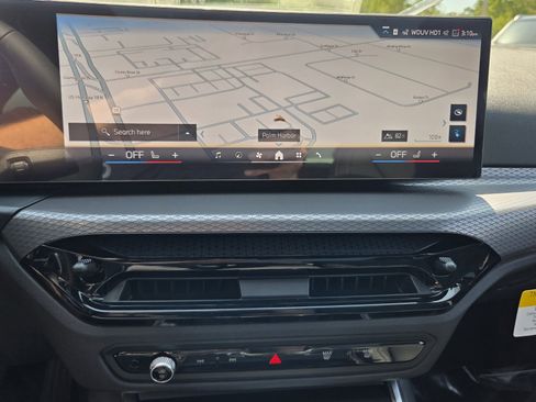 Used 2026 BMW i4 eDrive40 w/ Parking Assistance Package image 23