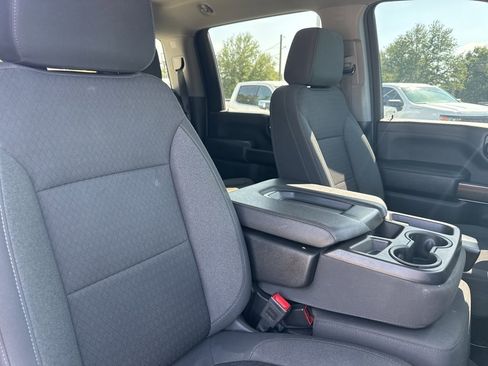 Used 2023 Chevrolet Silverado 2500 LT image 12