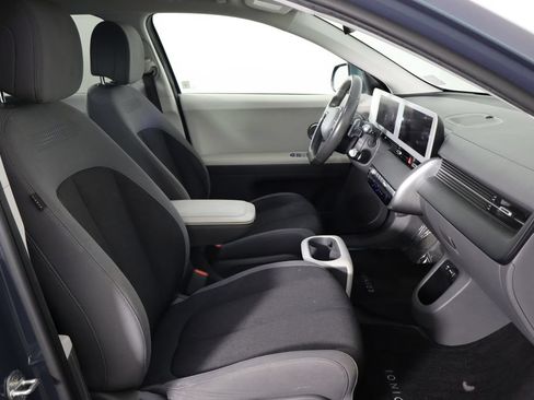 Used 2022 Hyundai Ioniq 5 SE w/ Cargo Package RWD image 18