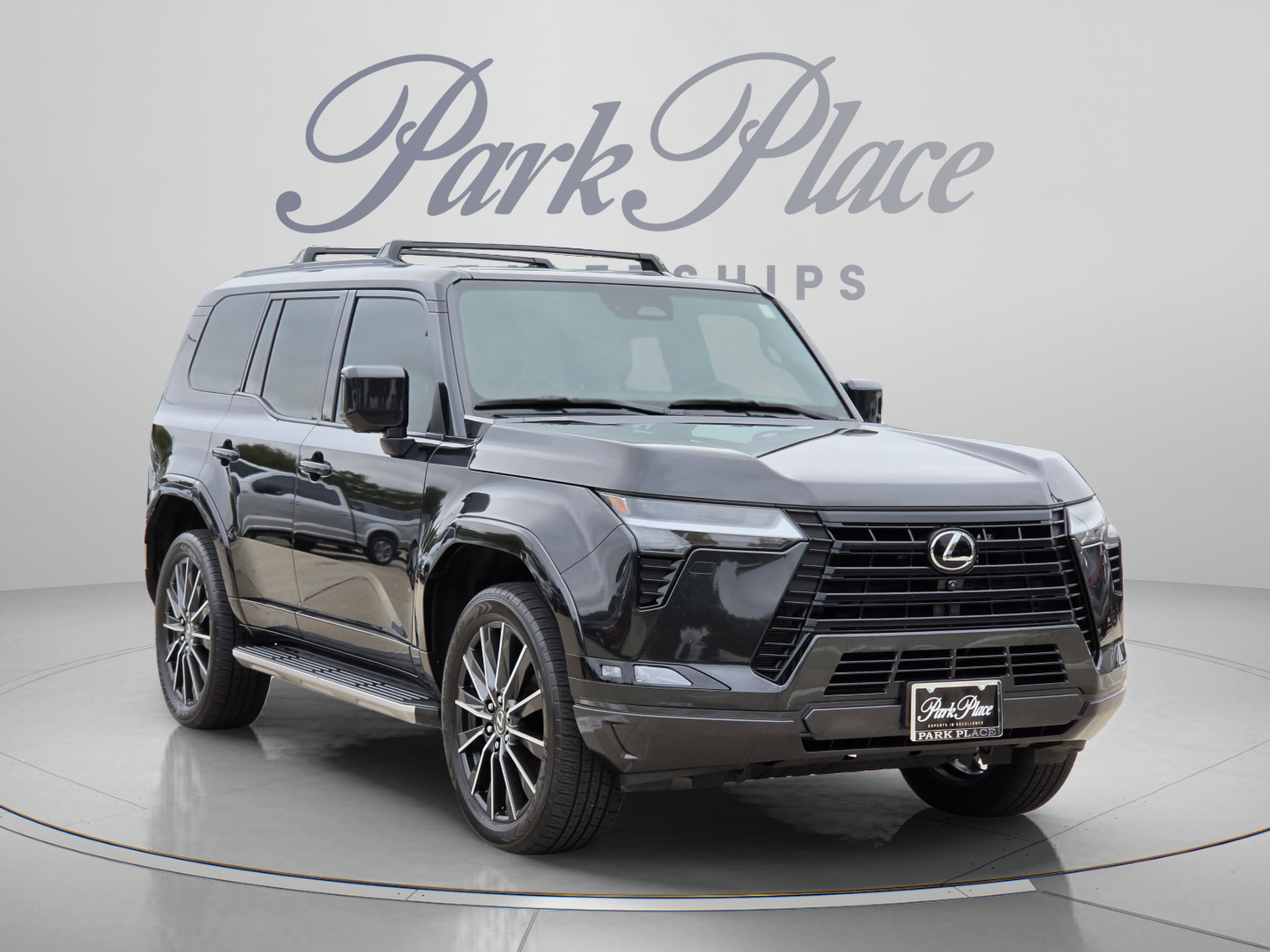 Used 2024 Lexus GX 550 w/ Accessory Package (Z1) AWD/4WD image 4