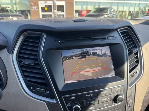 Used 2017 Hyundai Santa Fe Sport image 10