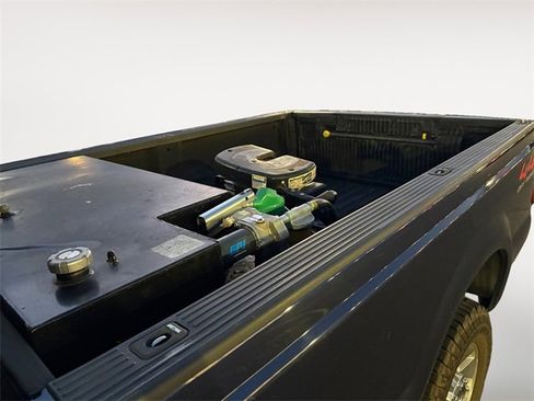 Used 2009 Ford F250 Lariat image 11