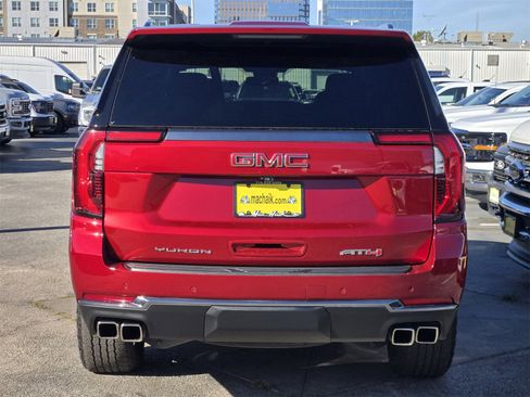 Used 2025 GMC Yukon AT4 image 6