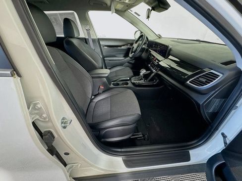 Certified 2024 Kia Seltos X-Line AWD/4WD image 27