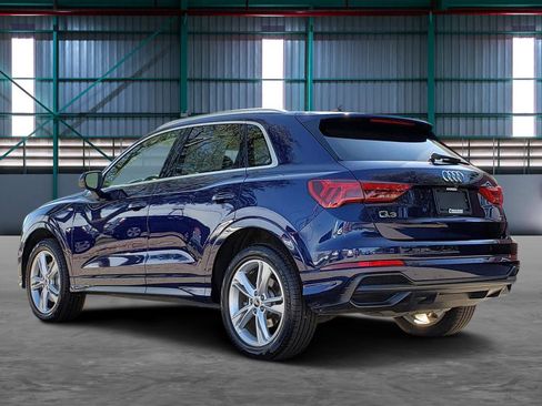 Used 2022 Audi Q3 2.0T Premium Plus w/ Premium Plus Package image 3