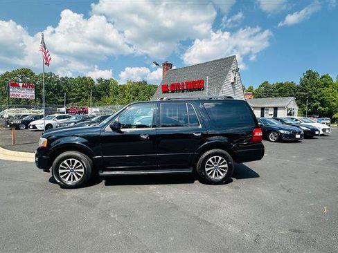 Used 2016 Ford Expedition XLT w/ Equipment Group 201A image 3