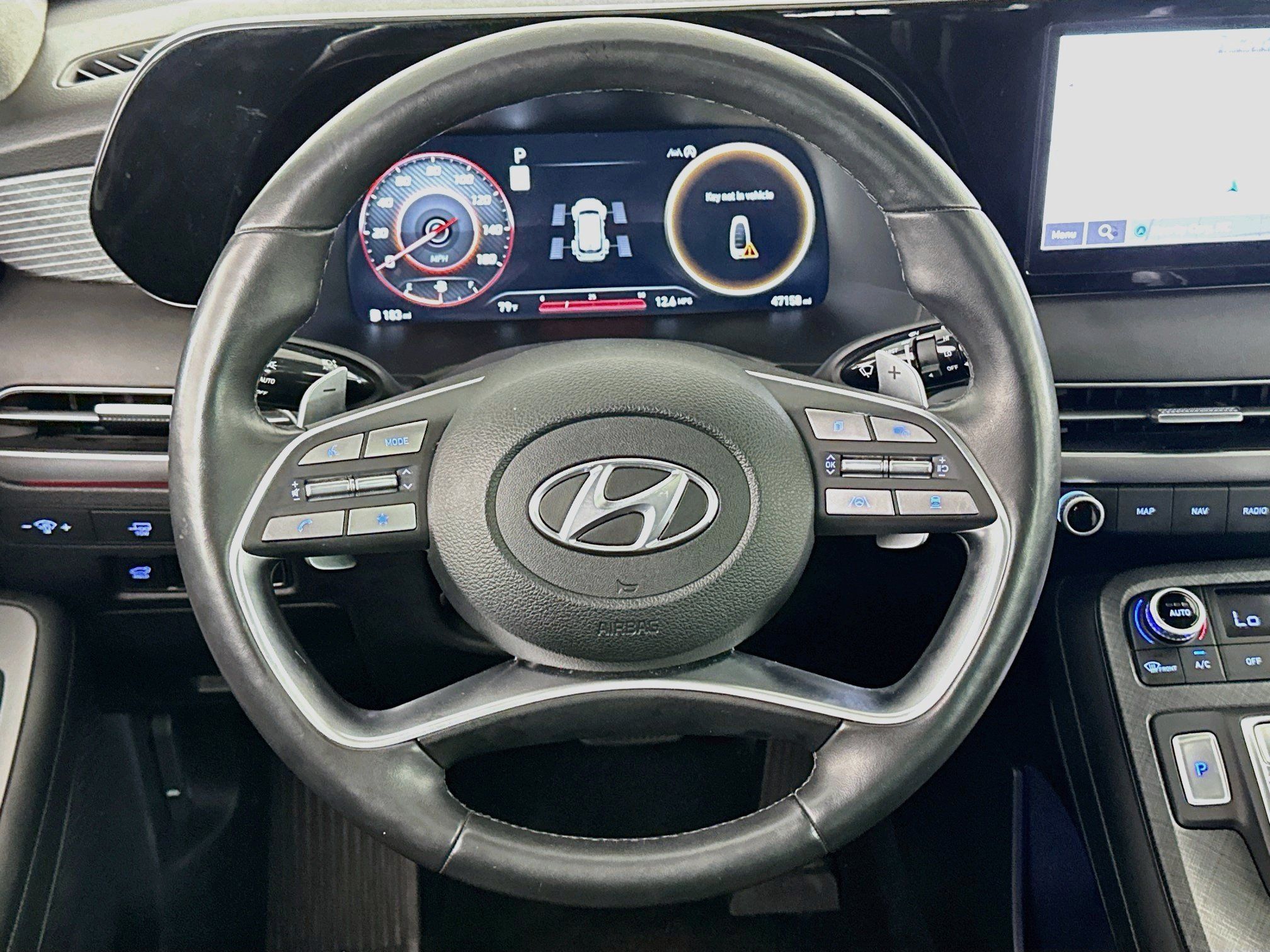 Used 2024 Hyundai Palisade Limited AWD/4WD image 18
