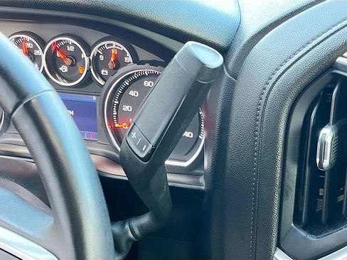 Used 2022 Chevrolet Silverado 1500 RST w/ Safety Package image 16