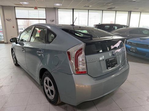 Used 2013 Toyota Prius Three image 7