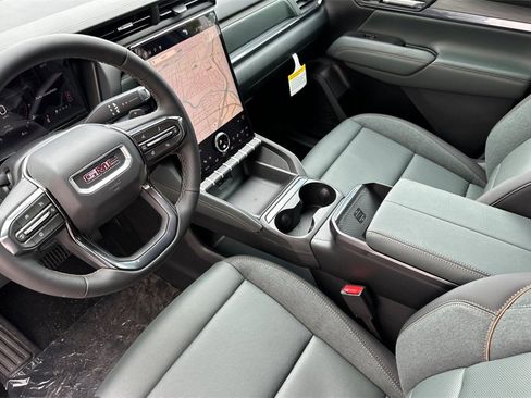 New 2026 GMC Terrain AT4 w/ Convenience Package III image 8