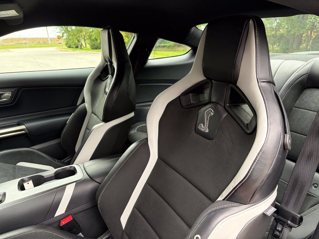 Certified 2020 Ford Mustang Shelby GT500 w/ Technology Package RWD image 11