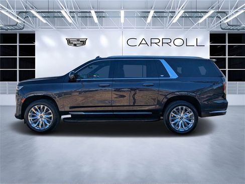 Used 2023 Cadillac Escalade ESV Premium Luxury image 6