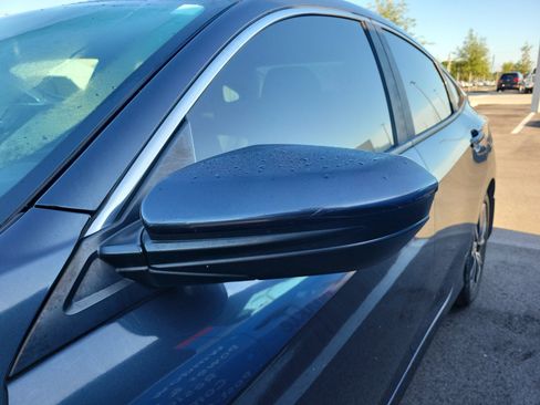 Used 2017 Honda Civic EX-L image 7
