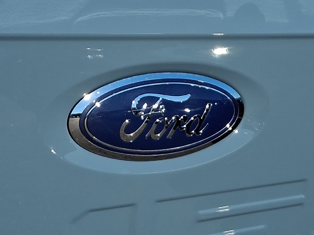 Certified 2023 Ford F150 Lariat w/ Equipment Group 502A High AWD/4WD image 30