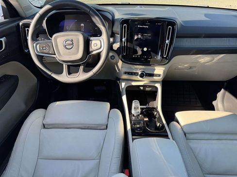 Certified 2023 Volvo XC40 B5 Plus w/ Driver Assist Package image 11