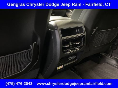 Certified 2025 Jeep Grand Cherokee Altitude AWD/4WD image 26