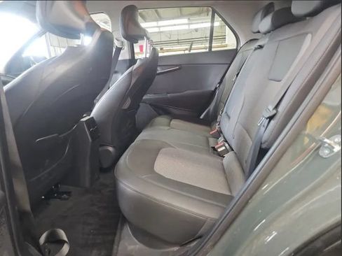 Used 2024 Kia Niro Wind w/ Wind Preserve Package FWD image 6