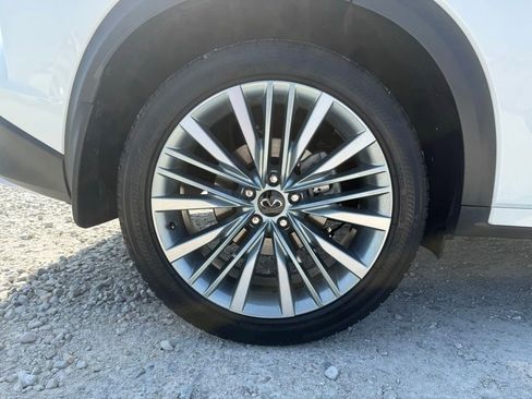 Used 2024 INFINITI QX50 Sensory image 16