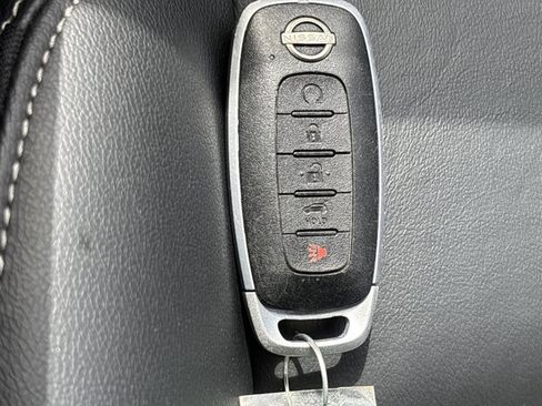 Certified 2023 Nissan Rogue SL w/ SL Premium Package image 39