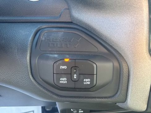 New 2026 RAM 2500 Tradesman w/ Chrome Appearance Group AWD/4WD image 16