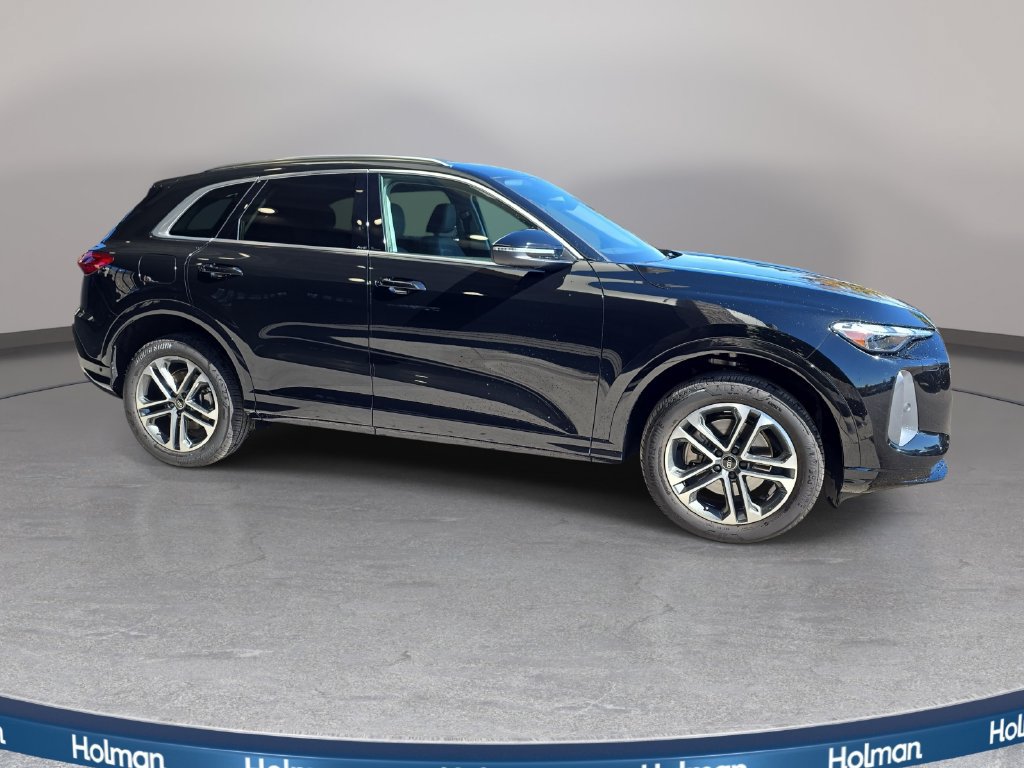 Used 2025 Audi Q5 Premium w/ Convenience Package AWD/4WD image 4
