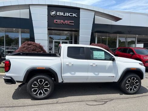 New 2026 GMC Canyon AT4 w/ Nightfall Edition AWD/4WD image 2