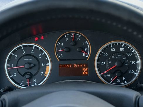 Used 2009 Nissan Armada SE image 26