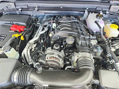 New 2026 Jeep Wrangler Unlimited Rubicon w/ Technology Group image 17