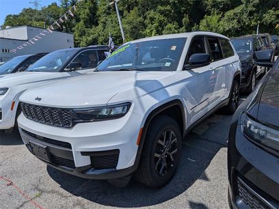 Used 2025 Jeep Grand Cherokee L Altitude