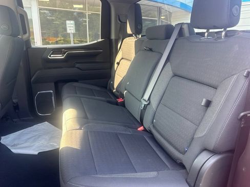 Used 2024 GMC Sierra 1500 Elevation AWD/4WD image 12
