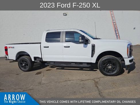 Used 2023 Ford F250 XL w/ STX Appearance Package image 14