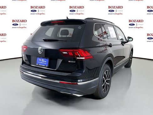 Used 2021 Volkswagen Tiguan SE image 8