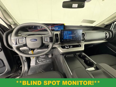New 2026 Ford Expedition Active RWD image 8