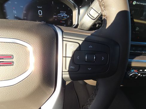 New 2026 GMC Sierra 3500 SLT image 20