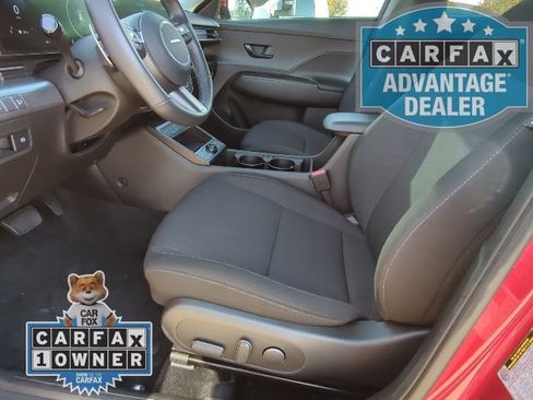 Used 2025 Hyundai Kona SEL image 14
