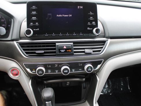Used 2020 Honda Accord LX image 14