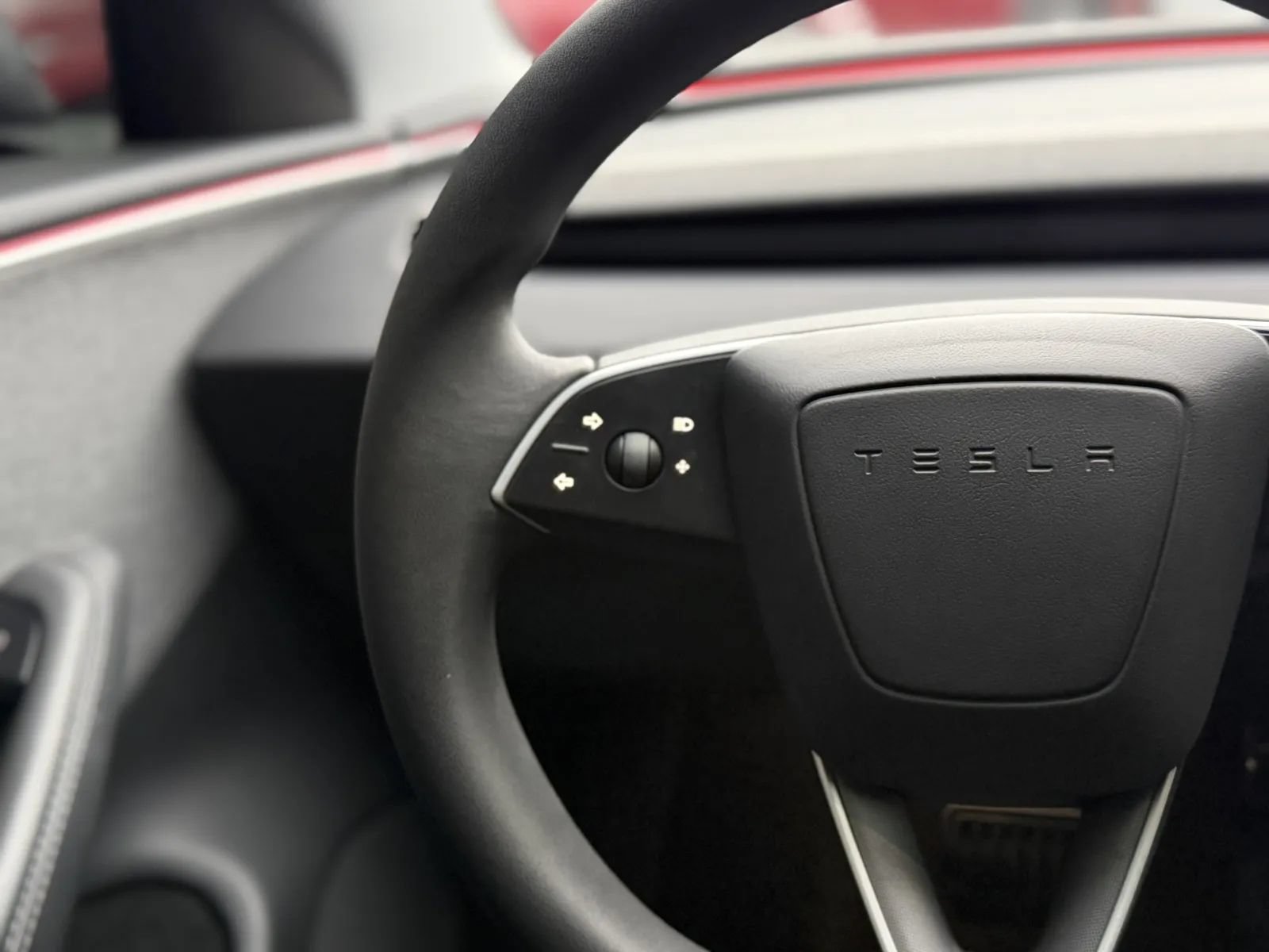 Used 2025 Tesla Model 3 Long Range RWD image 21