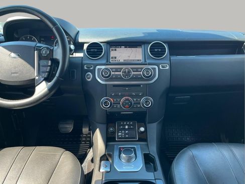 Used 2016 Land Rover LR4 HSE Silver Edition image 40