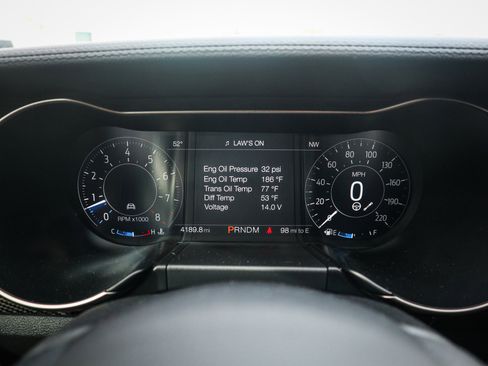 Used 2020 Ford Mustang Shelby GT500 w/ Technology Package image 21